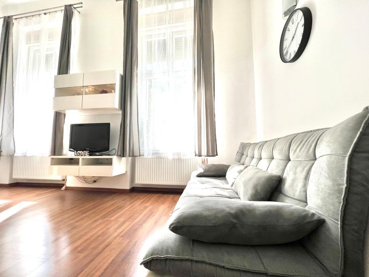 בודפשט Ricky Apartment מראה חיצוני תמונה
